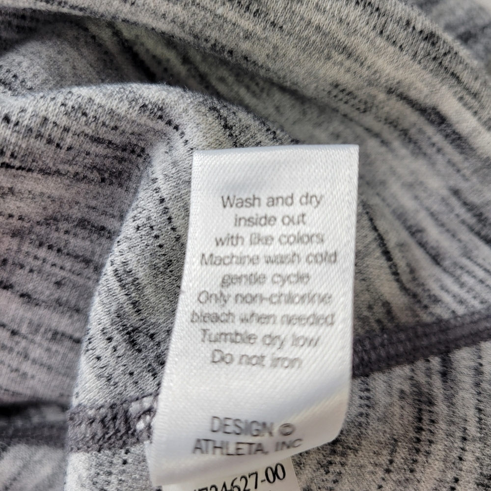 Athleta En Route Dress Size XS Heather Gray Short Sleeve 1/4 Back Zip Stretch - Picture 7 of 11
